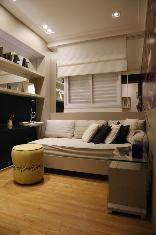 How to Refresh Your Bedroom on a Budget: Easy and Affordable Tips